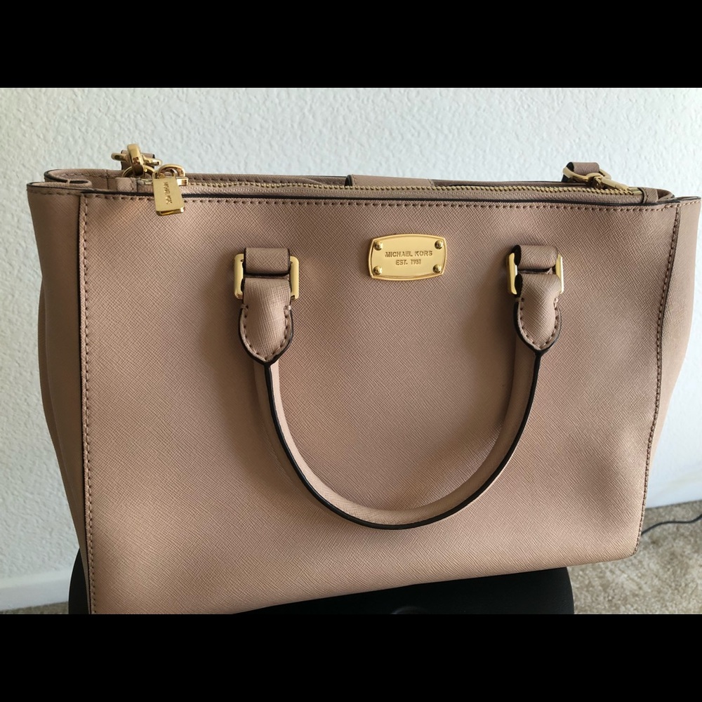 Michael Kors bag